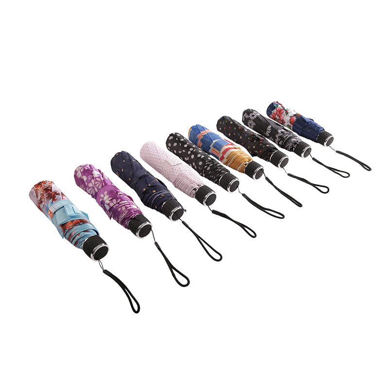 Mini Polka Dots Pongee Trefaldigt paraply-0E6B0499